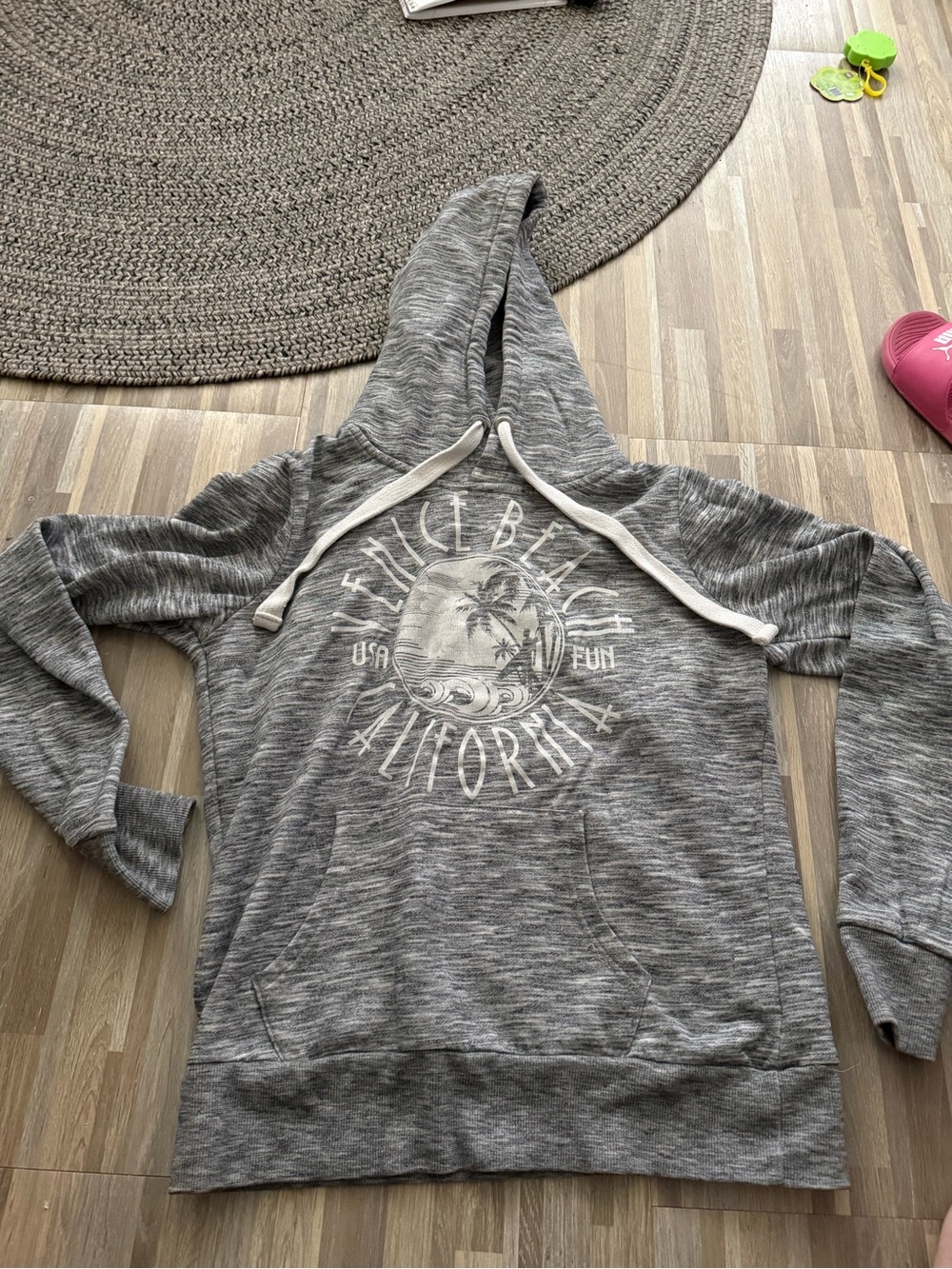 Reflex Graphic California Surf Pullover Hoodie - Gray & White size large